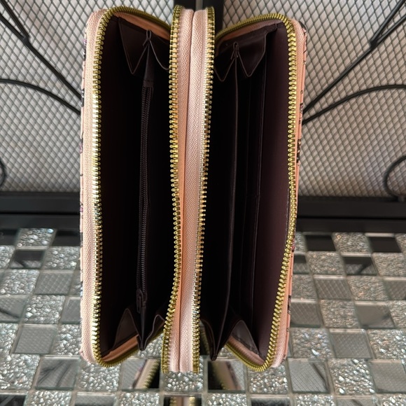 Blush Kiss Butterfly Wallet with Gold Hardware - Picture 4 of 7